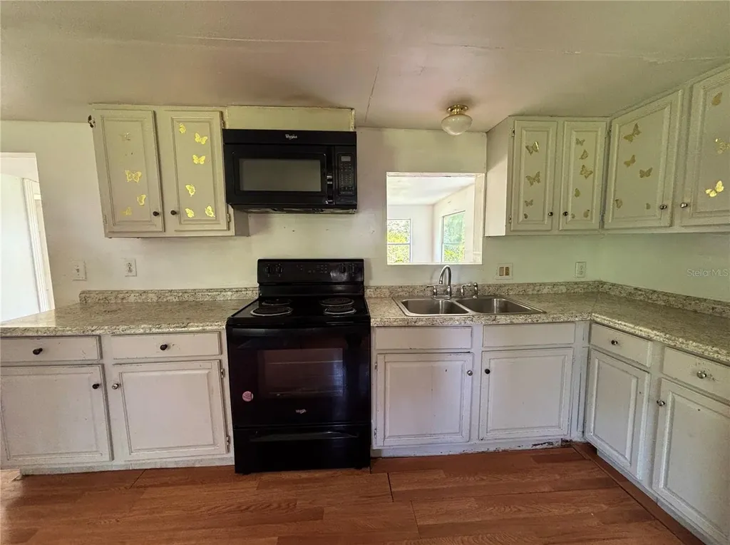 18274 SE 22nd Place Silver Springs FL 34488