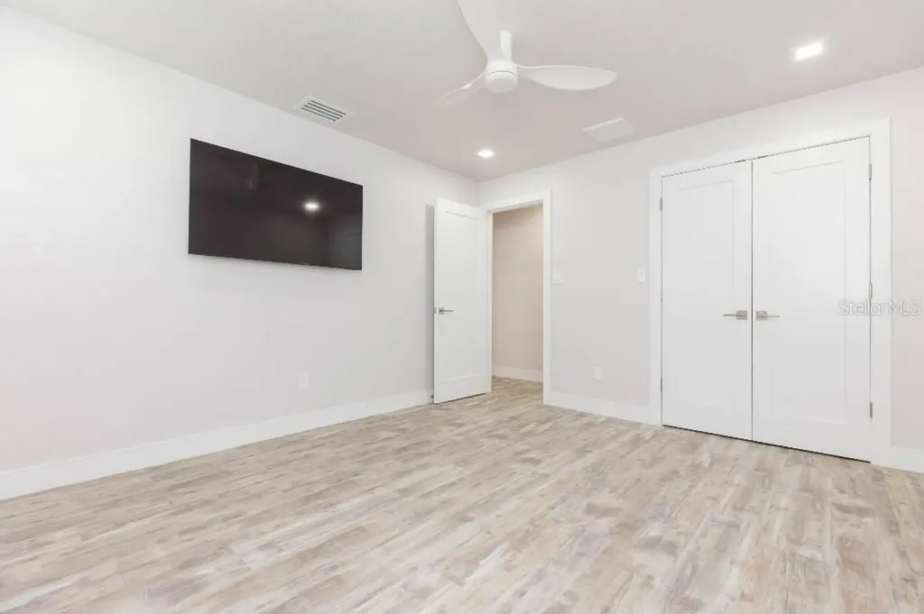 306 Buttonwood Lane Largo FL 33770