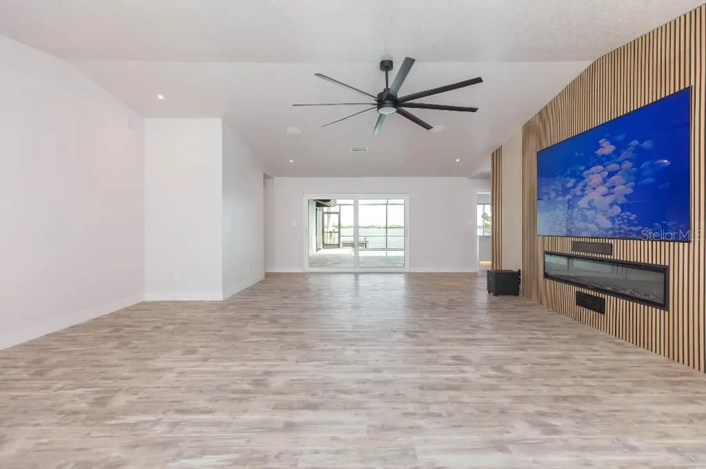 306 Buttonwood Lane Largo FL 33770