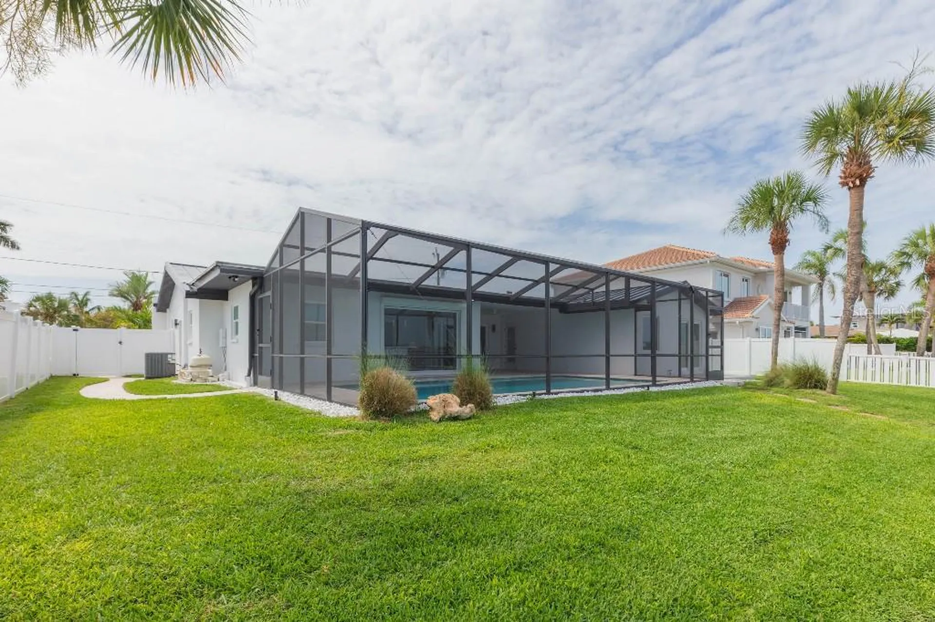 306 Buttonwood Lane Largo FL 33770