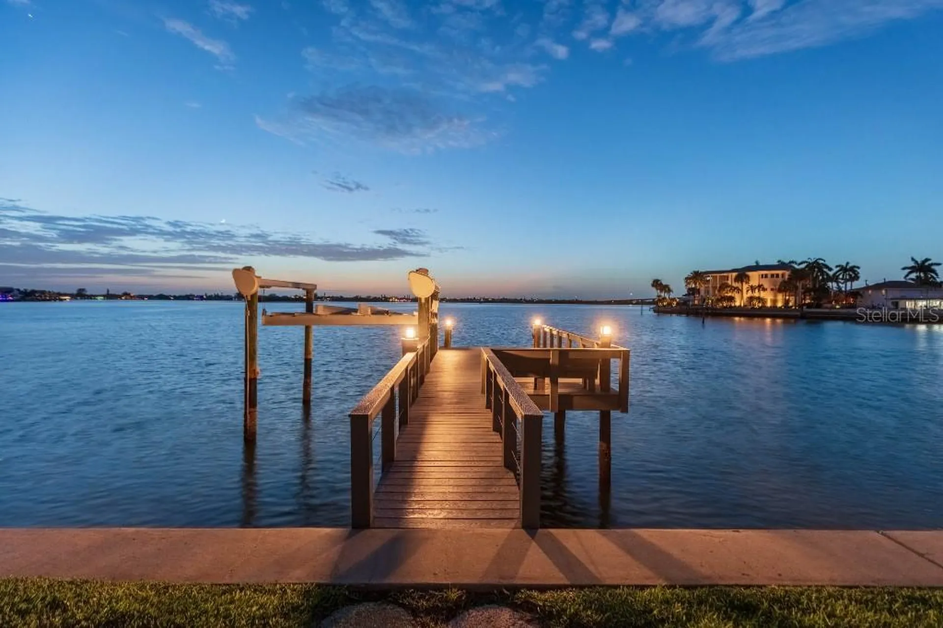 306 Buttonwood Lane Largo FL 33770