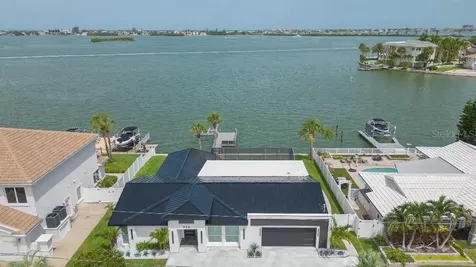 306 Buttonwood Lane Largo FL 33770