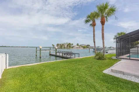 306 Buttonwood Lane Largo FL 33770