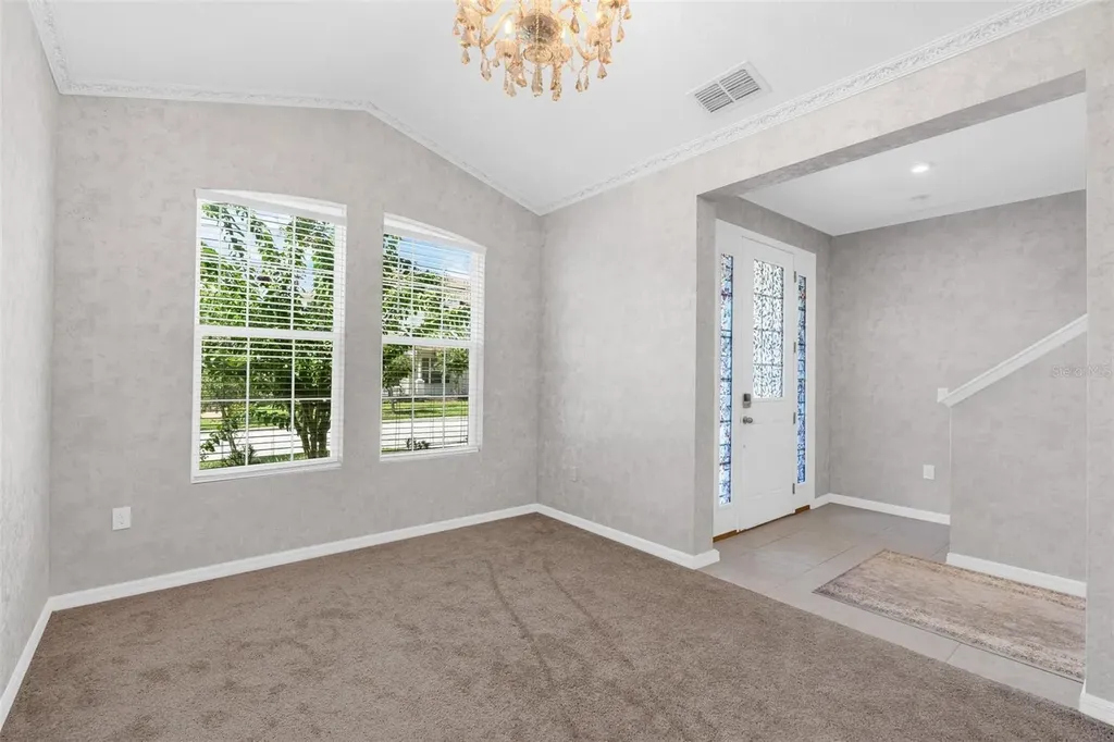 2285 Centerra Loop Kissimmee FL 34741
