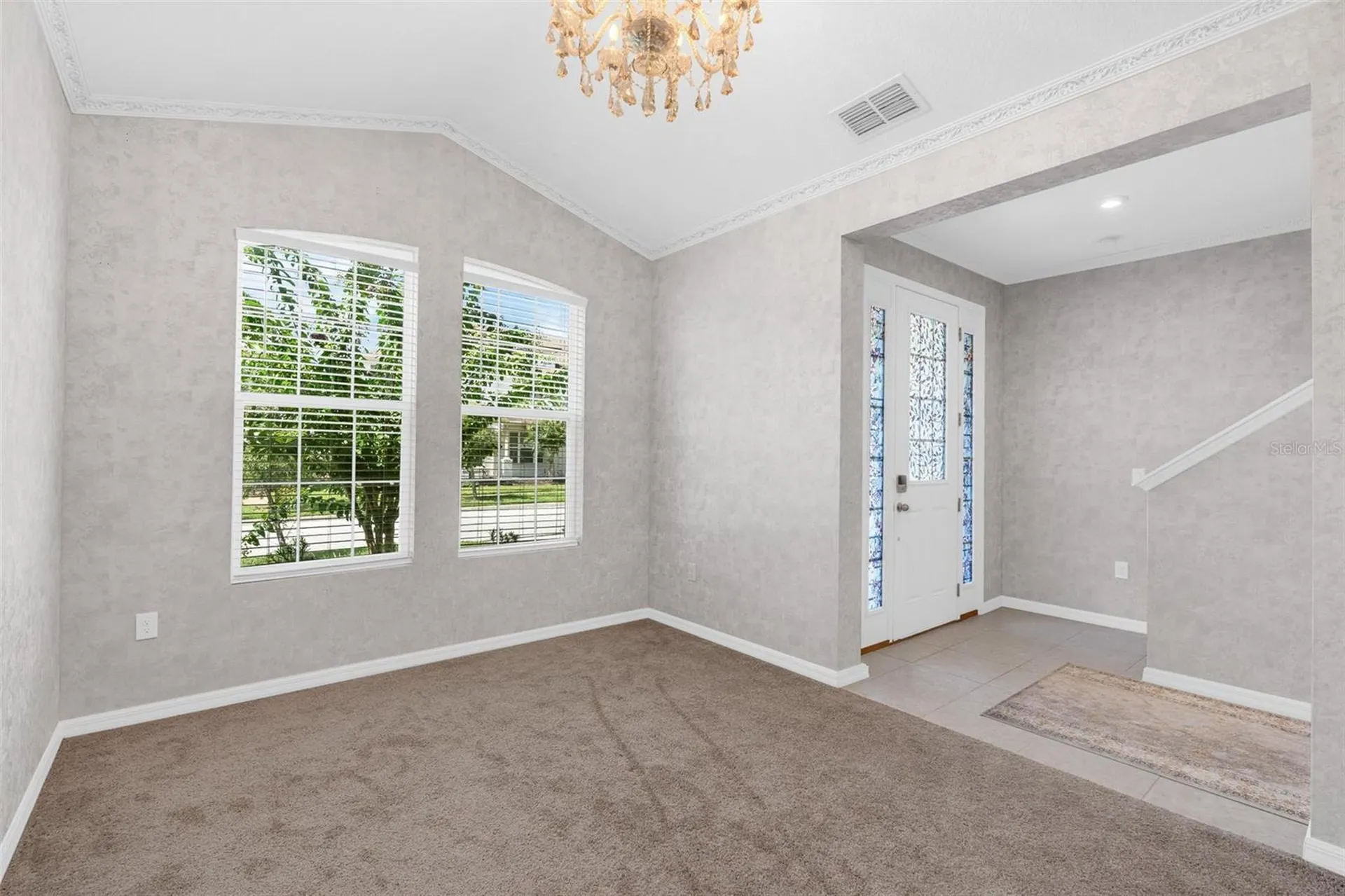 2285 Centerra Loop Kissimmee FL 34741