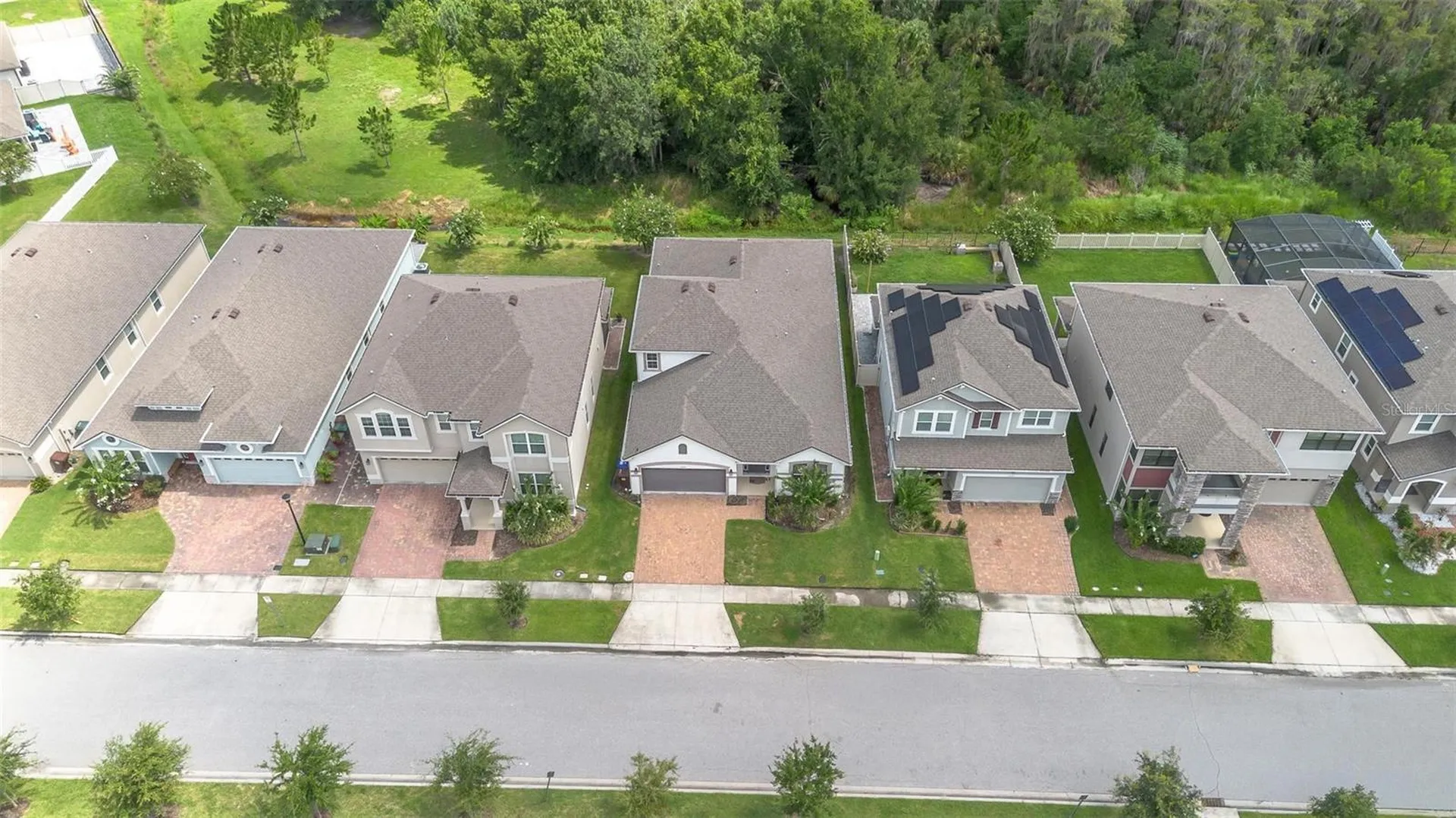 2285 Centerra Loop Kissimmee FL 34741