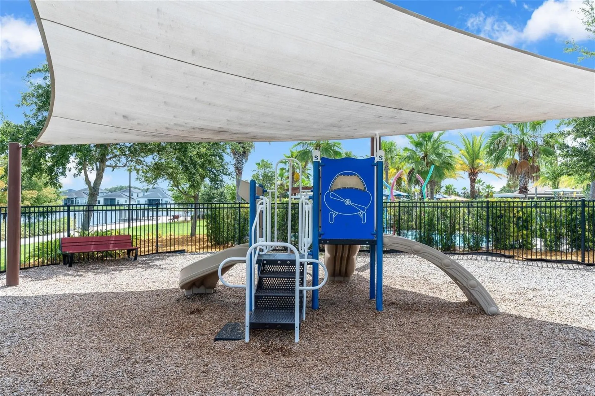 2285 Centerra Loop Kissimmee FL 34741