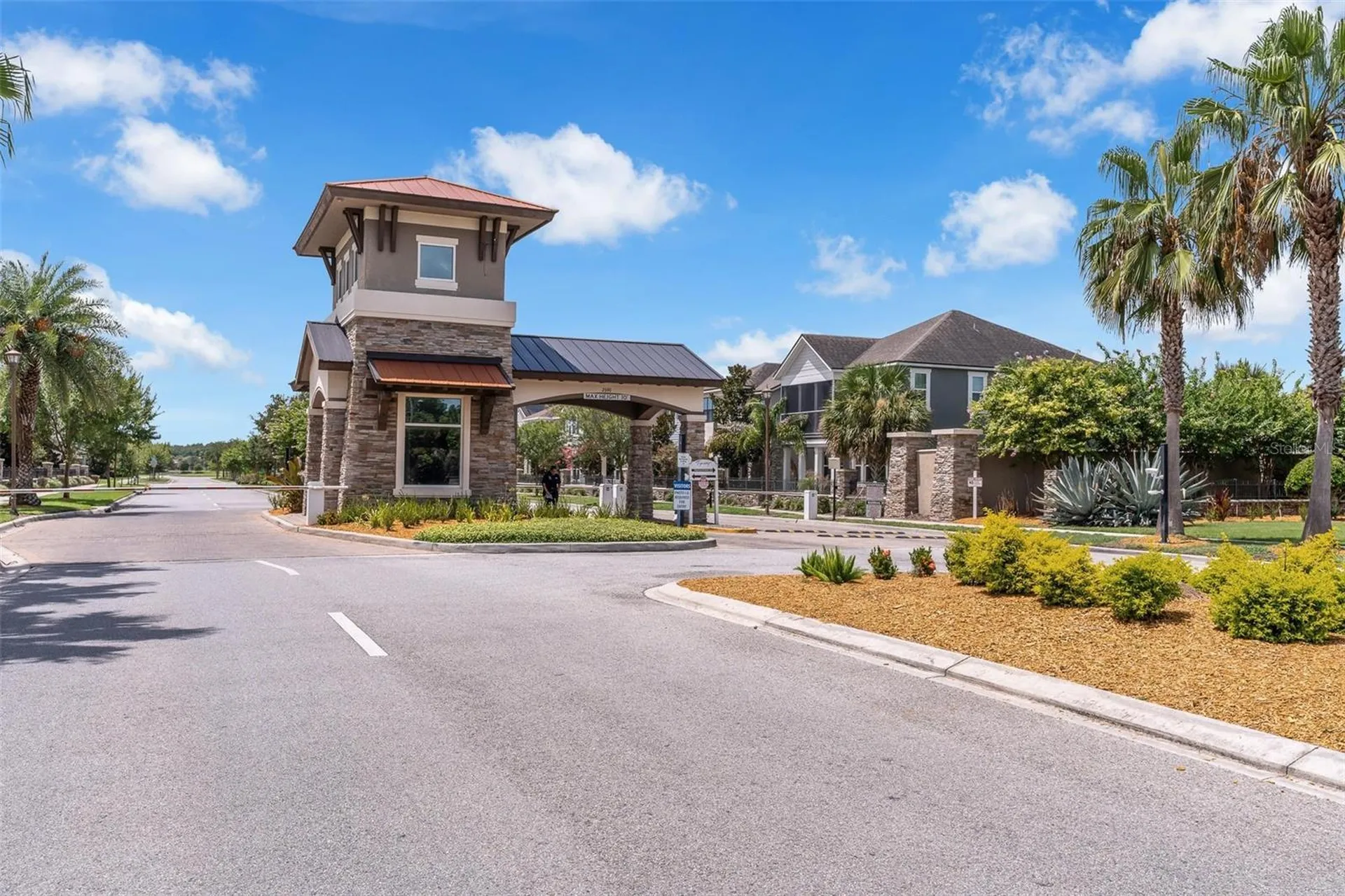 2285 Centerra Loop Kissimmee FL 34741