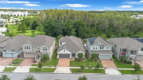 2285 Centerra Loop Kissimmee FL 34741