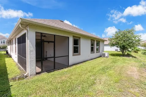 2285 Centerra Loop Kissimmee FL 34741