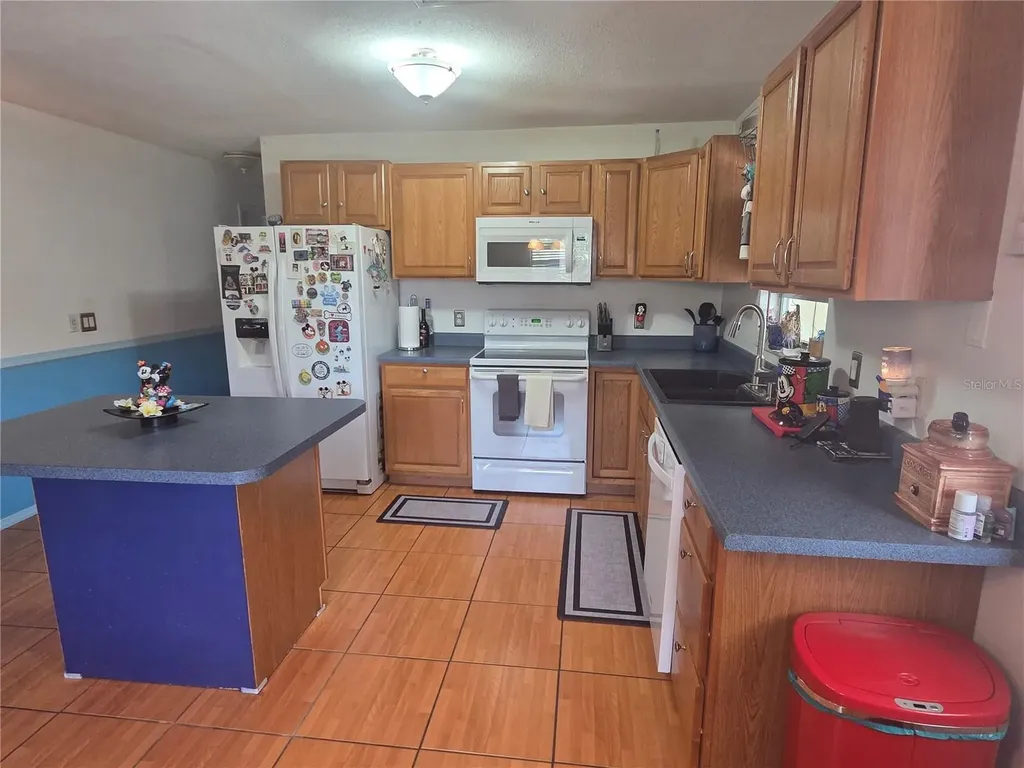 9272 51st Street N Pinellas Park FL 33782
