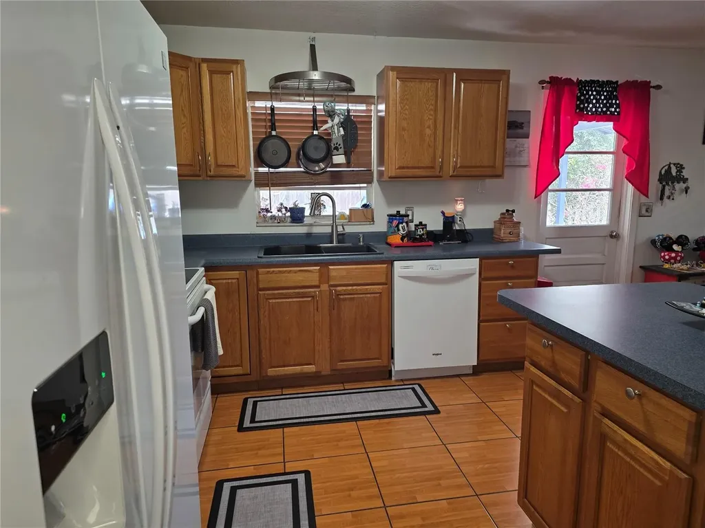 9272 51st Street N Pinellas Park FL 33782
