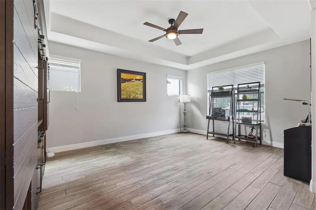 5167 Lakecastle Drive Tampa FL 33624