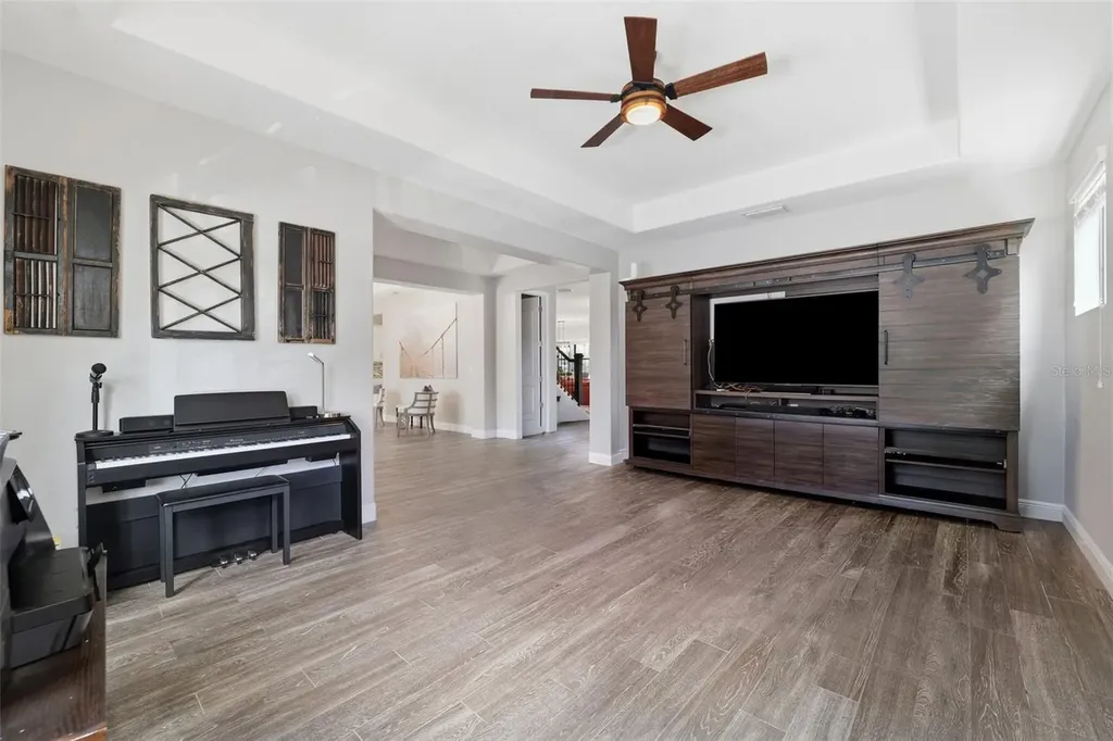 5167 Lakecastle Drive Tampa FL 33624