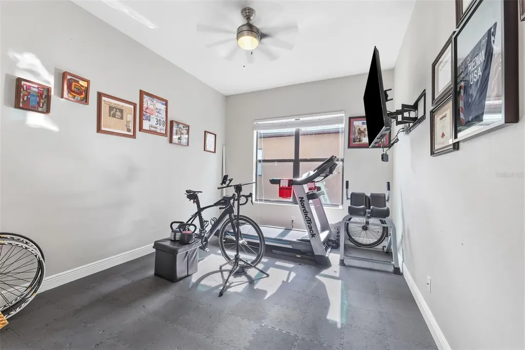 5167 Lakecastle Drive Tampa FL 33624