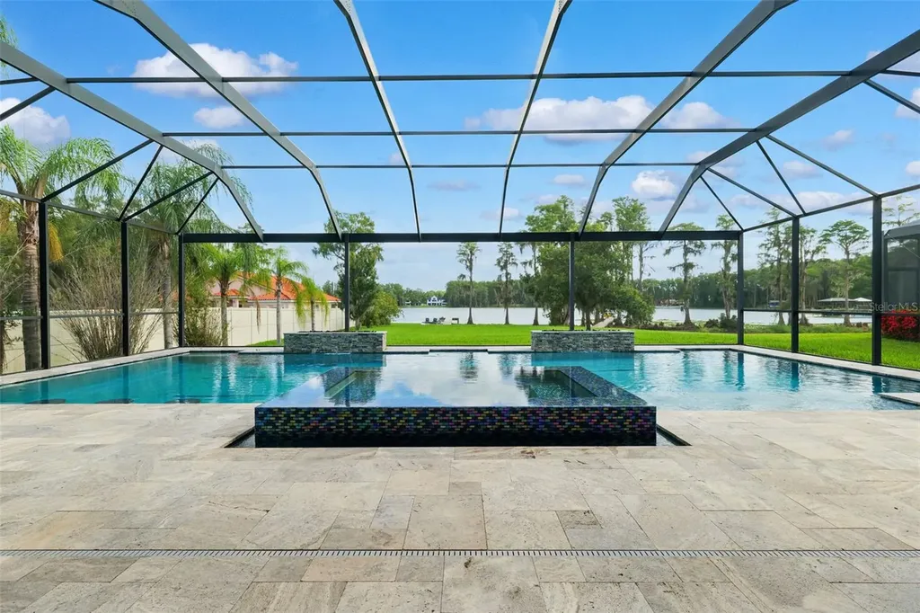 5167 Lakecastle Drive Tampa FL 33624