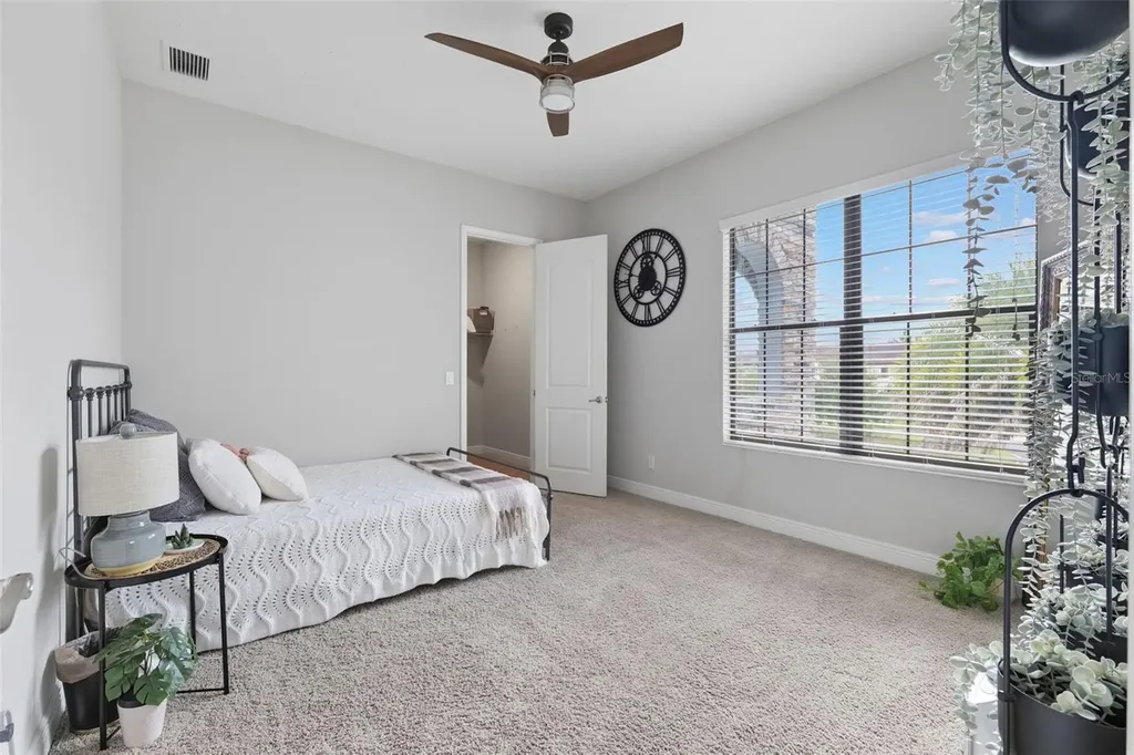 5167 Lakecastle Drive Tampa FL 33624
