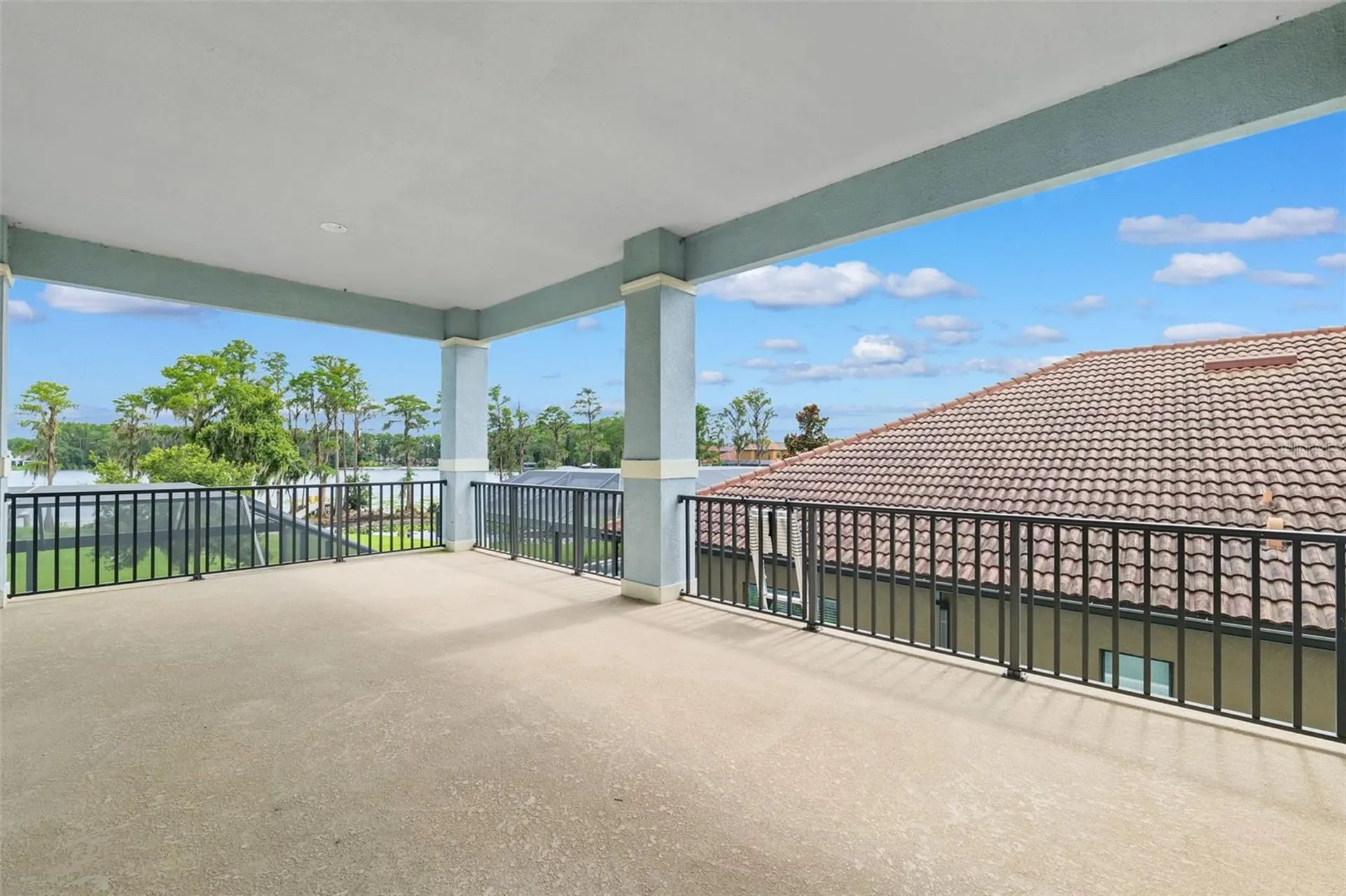 5167 Lakecastle Drive Tampa FL 33624