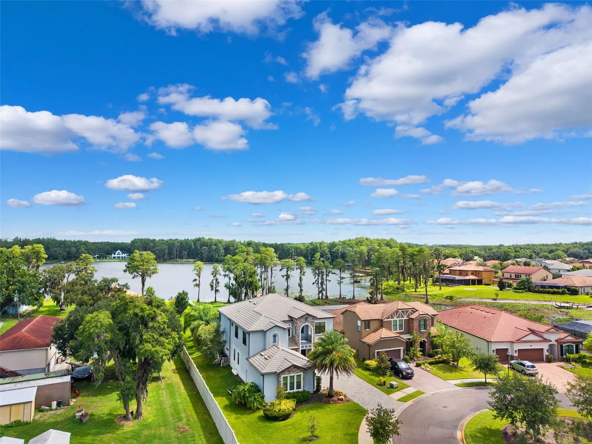 5167 Lakecastle Drive Tampa FL 33624