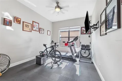 5167 Lakecastle Drive Tampa FL 33624