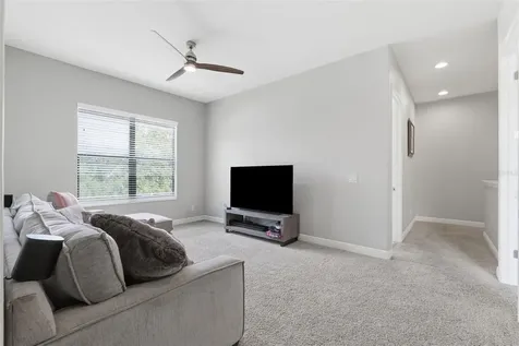 5167 Lakecastle Drive Tampa FL 33624