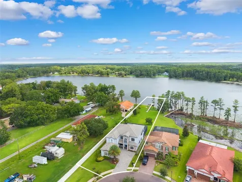 5167 Lakecastle Drive Tampa FL 33624