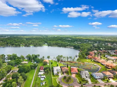 5167 Lakecastle Drive Tampa FL 33624