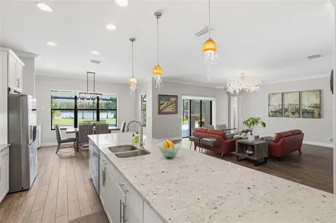 5167 Lakecastle Drive Tampa FL 33624