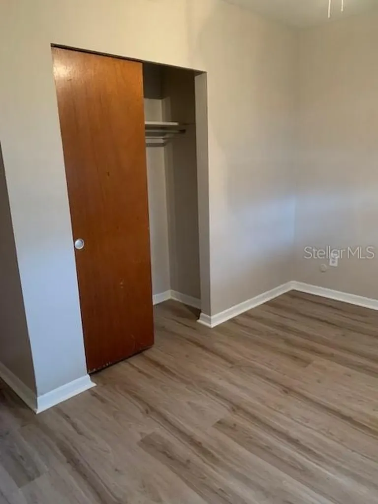 1940 64th Avenue N St Petersburg FL 33702