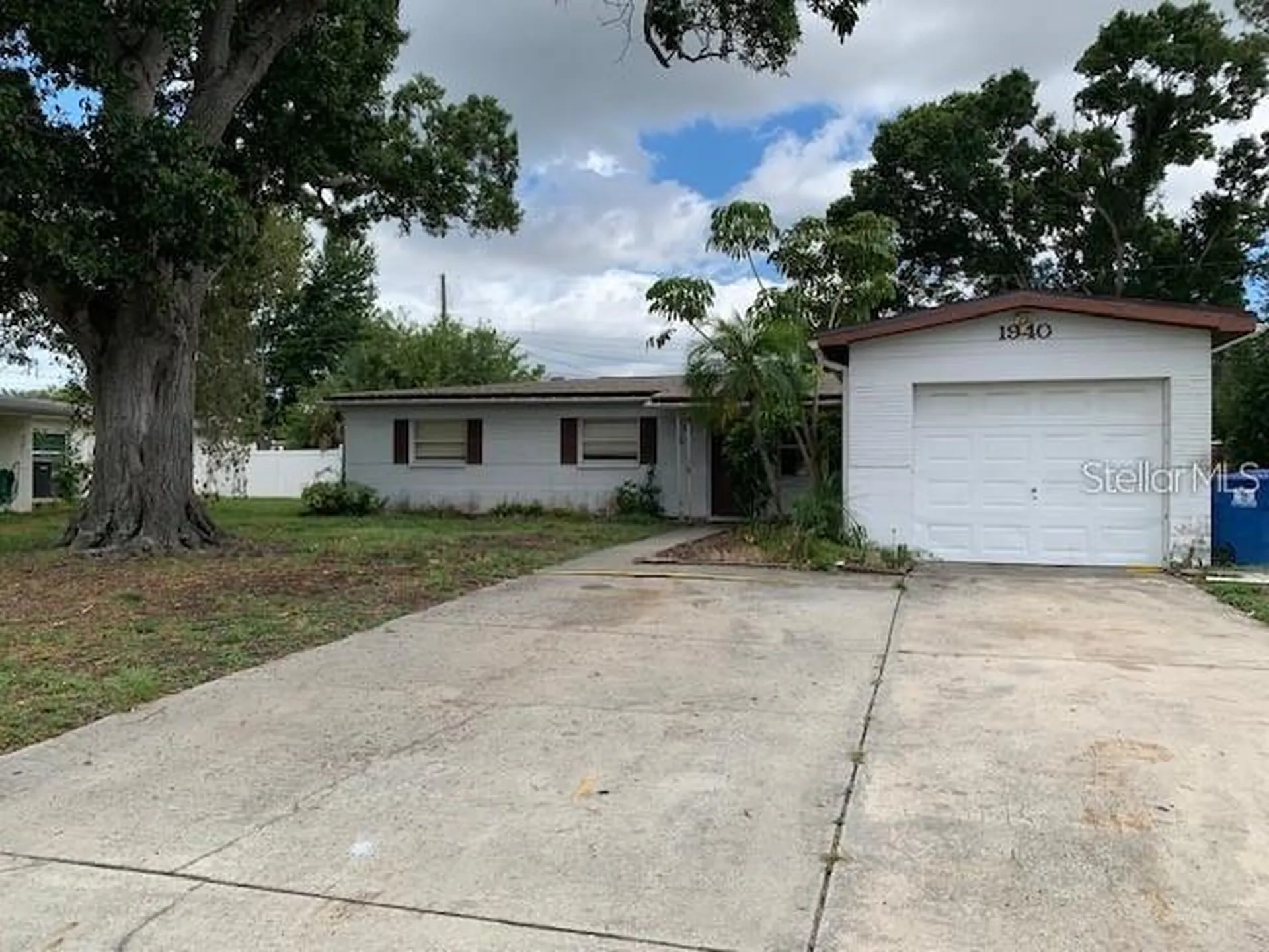 1940 64th Avenue N St Petersburg FL 33702