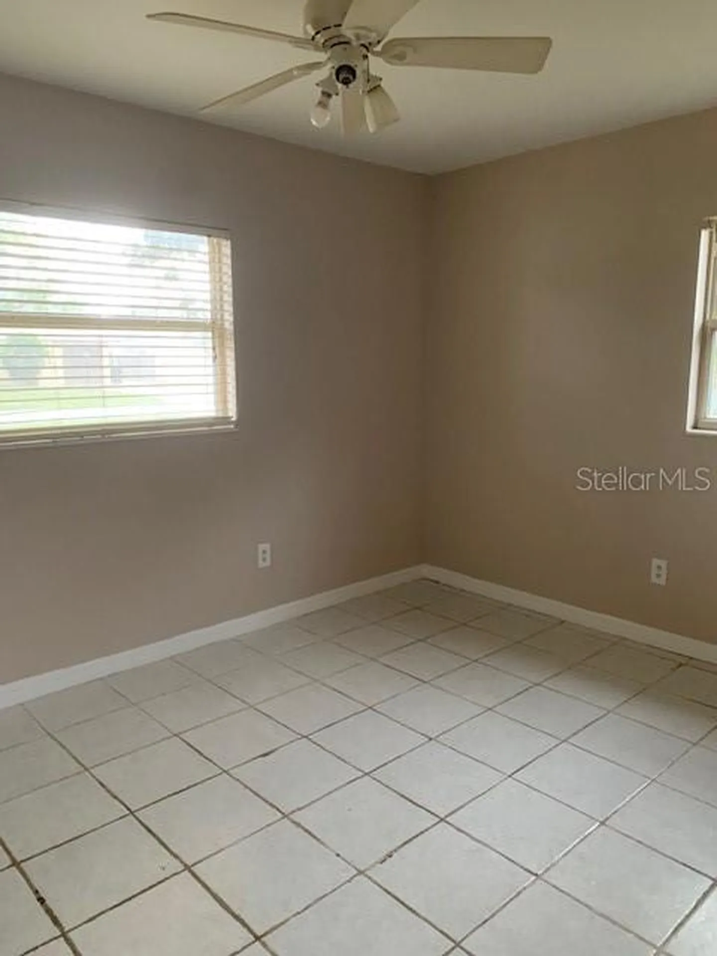 1940 64th Avenue N St Petersburg FL 33702