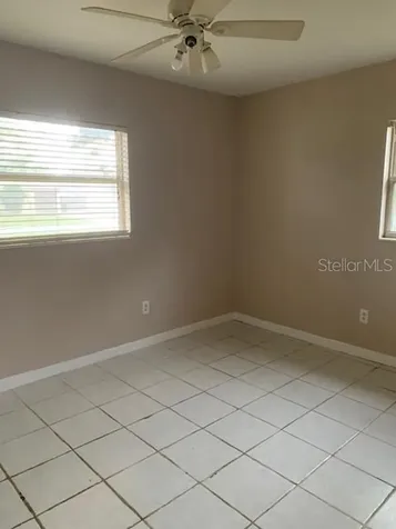 1940 64th Avenue N St Petersburg FL 33702