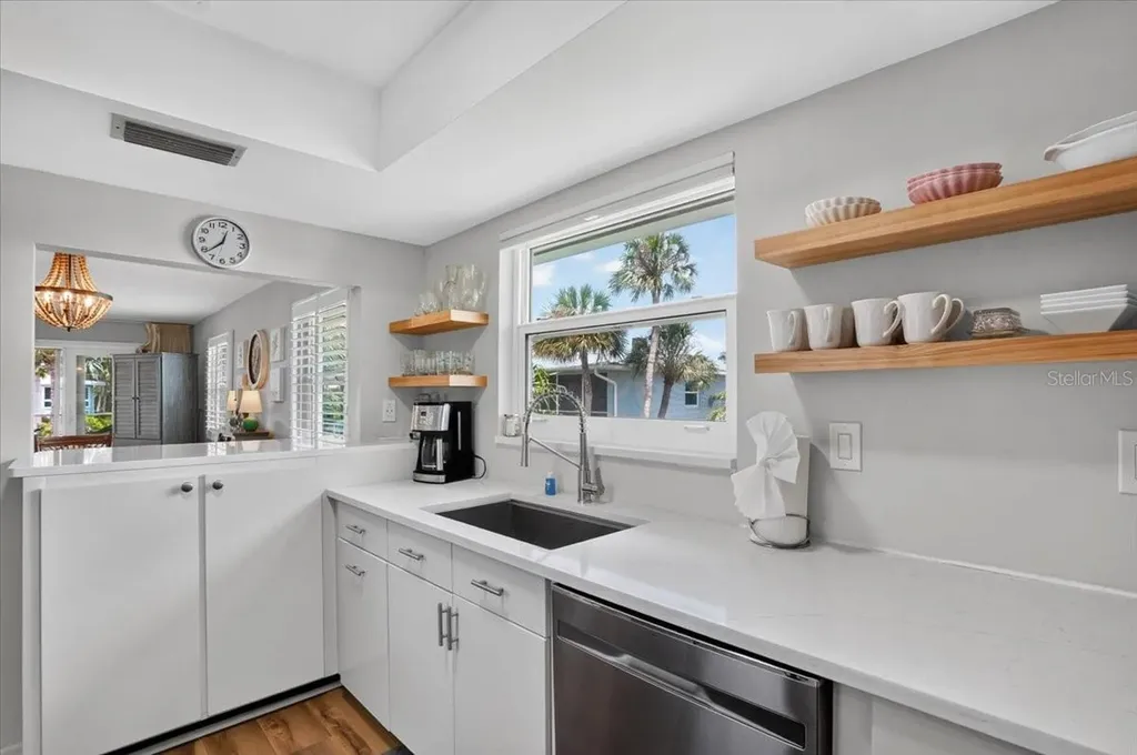 600 Manatee Avenue Bradenton Beach FL 34217