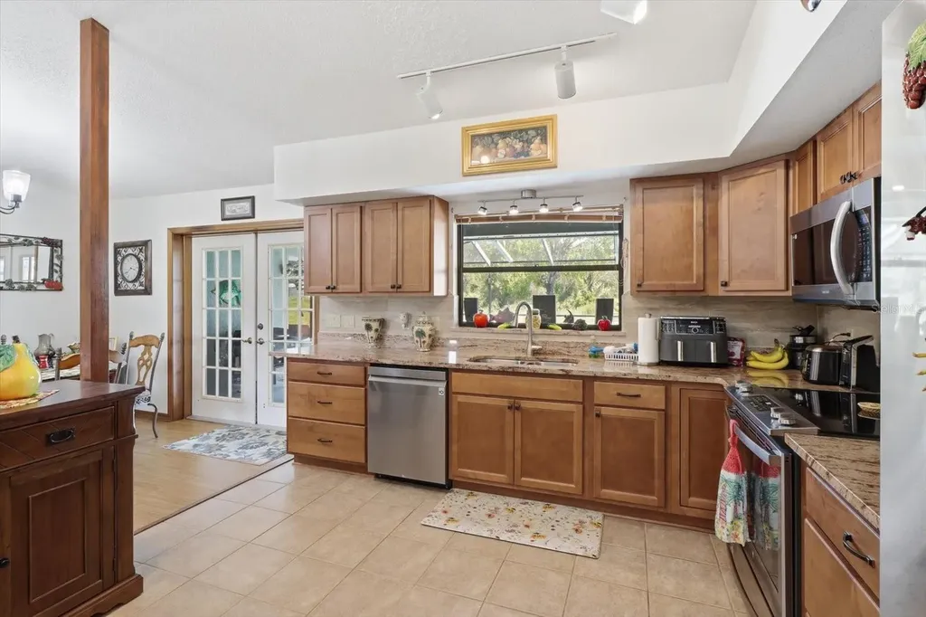 1900 W Alhambra Drive Citrus Springs FL 34434