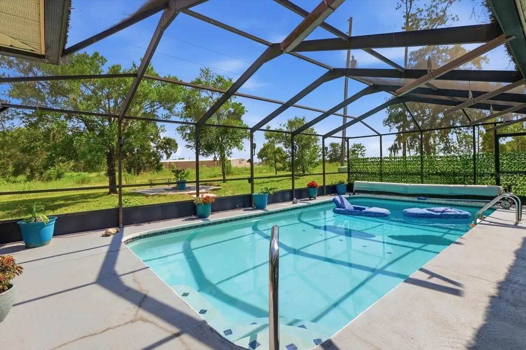 1900 W Alhambra Drive Citrus Springs FL 34434