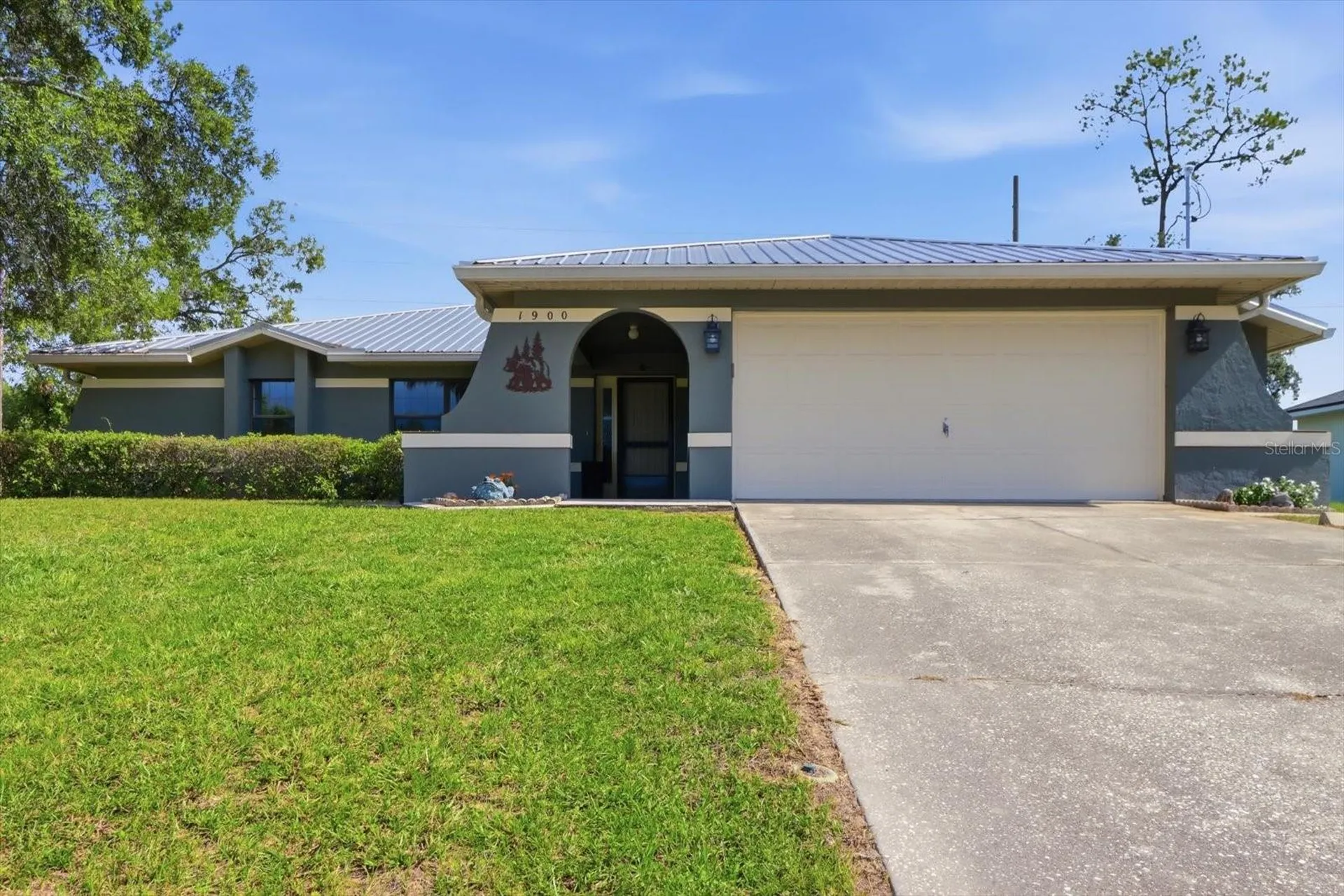 1900 W Alhambra Drive Citrus Springs FL 34434