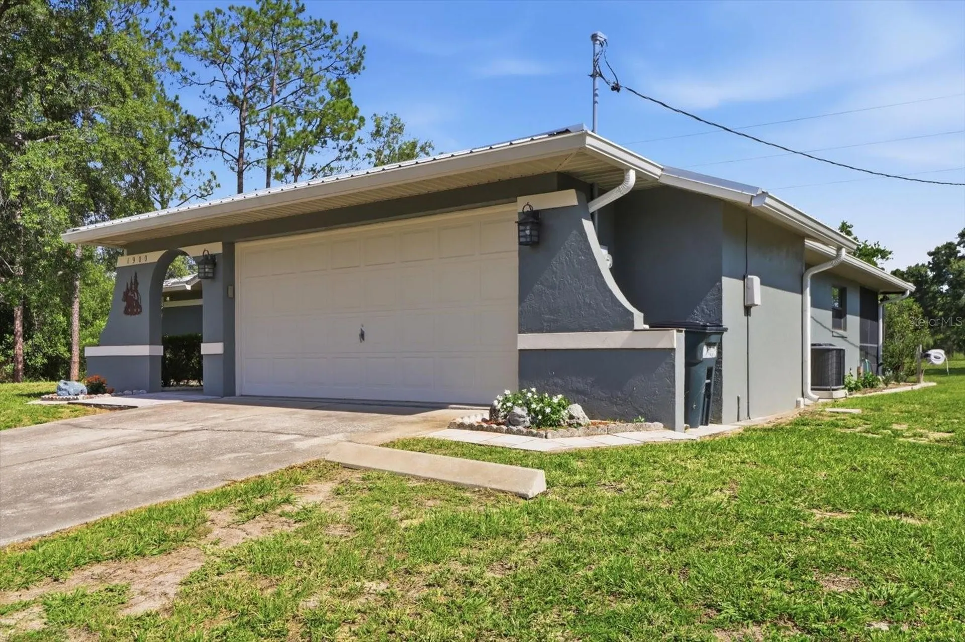 1900 W Alhambra Drive Citrus Springs FL 34434