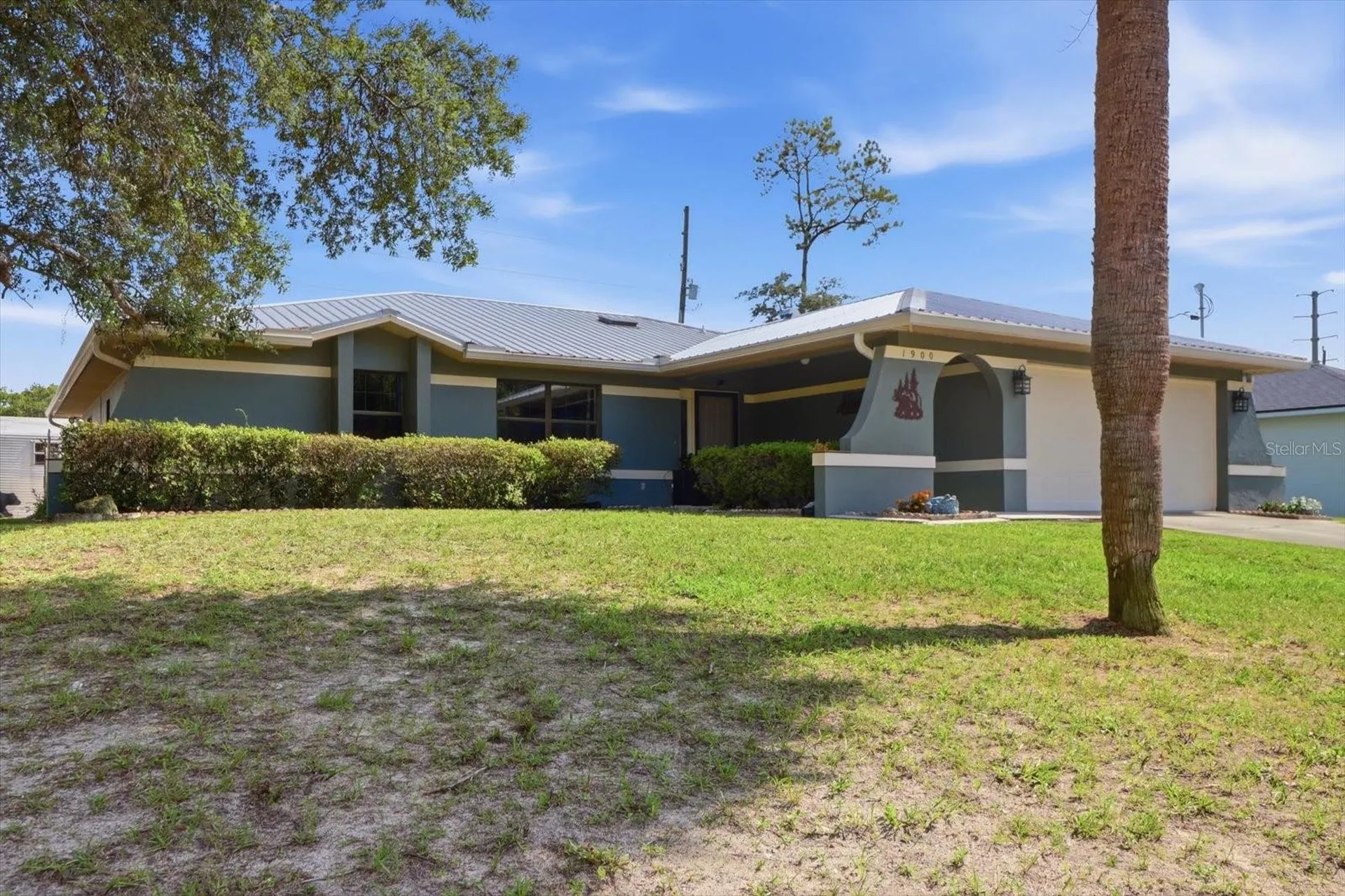 1900 W Alhambra Drive Citrus Springs FL 34434