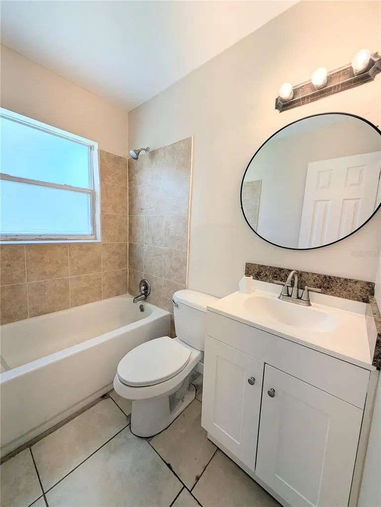 1708 Bayshore Gardens Parkway Bradenton FL 34207