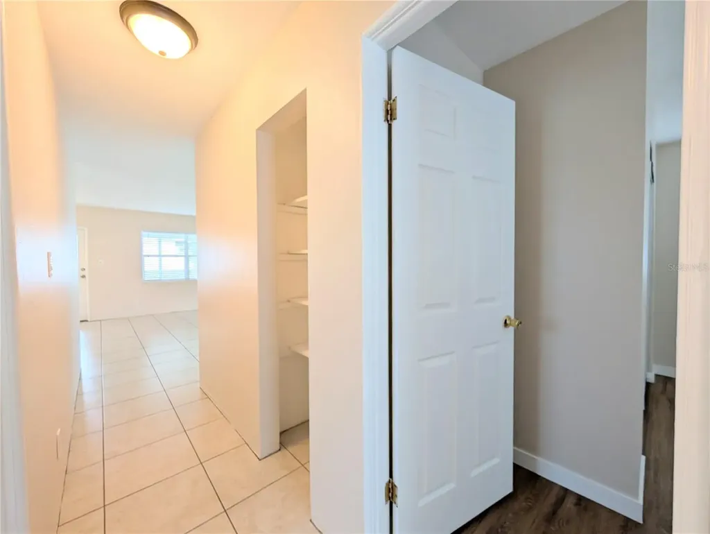 1708 Bayshore Gardens Parkway Bradenton FL 34207