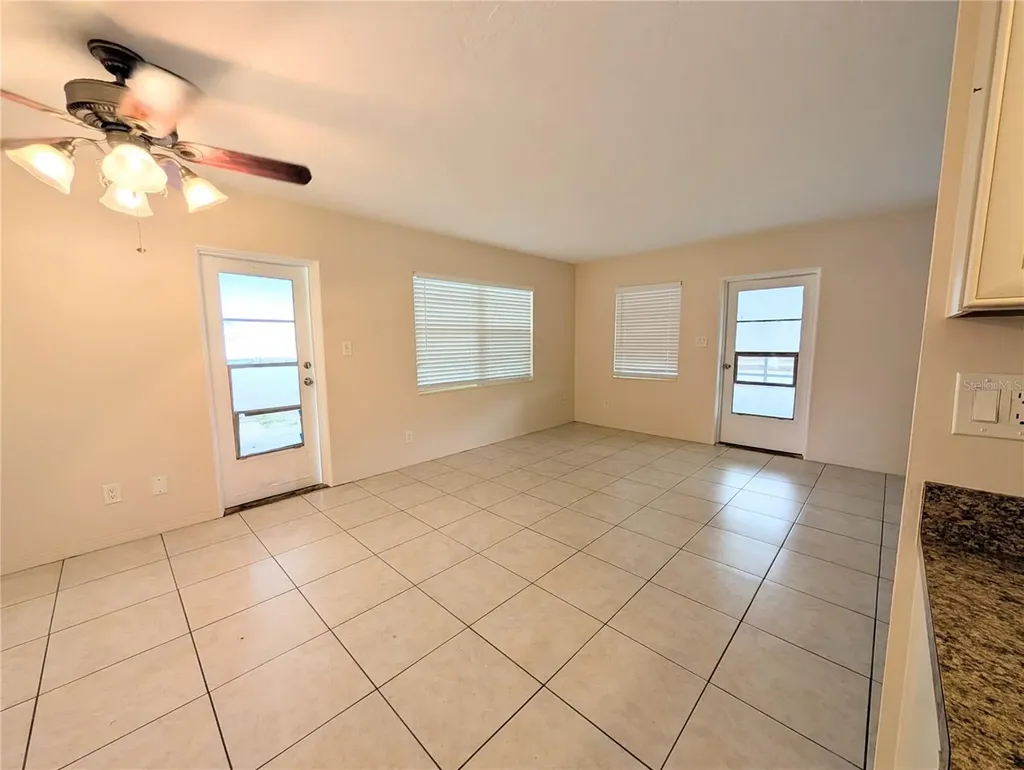 1708 Bayshore Gardens Parkway Bradenton FL 34207
