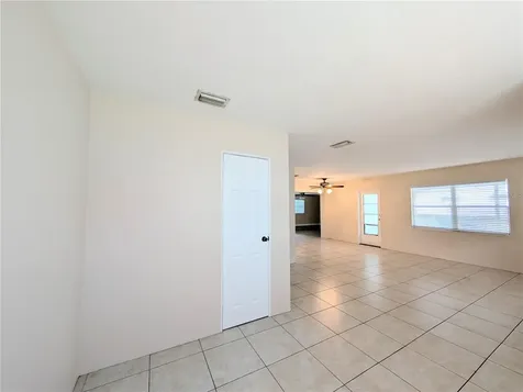 1708 Bayshore Gardens Parkway Bradenton FL 34207