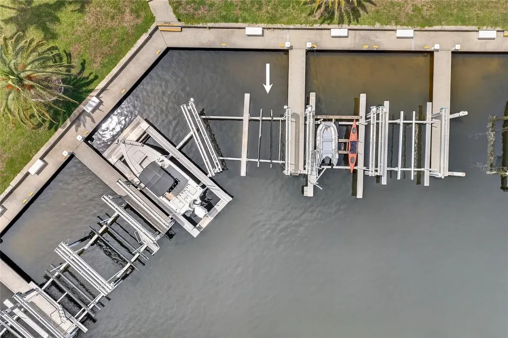 2590 Tarpon Cove Drive Punta Gorda FL 33950
