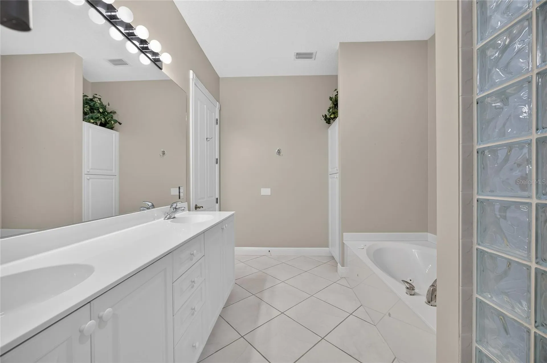 2590 Tarpon Cove Drive Punta Gorda FL 33950