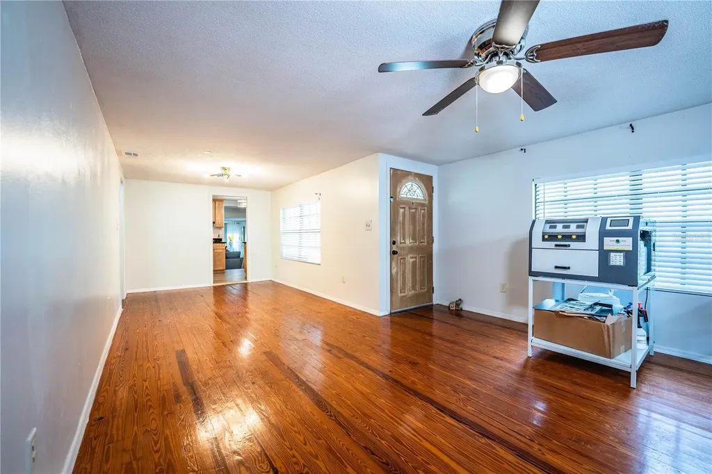 8505 N Campbell Road Lakeland FL 33810