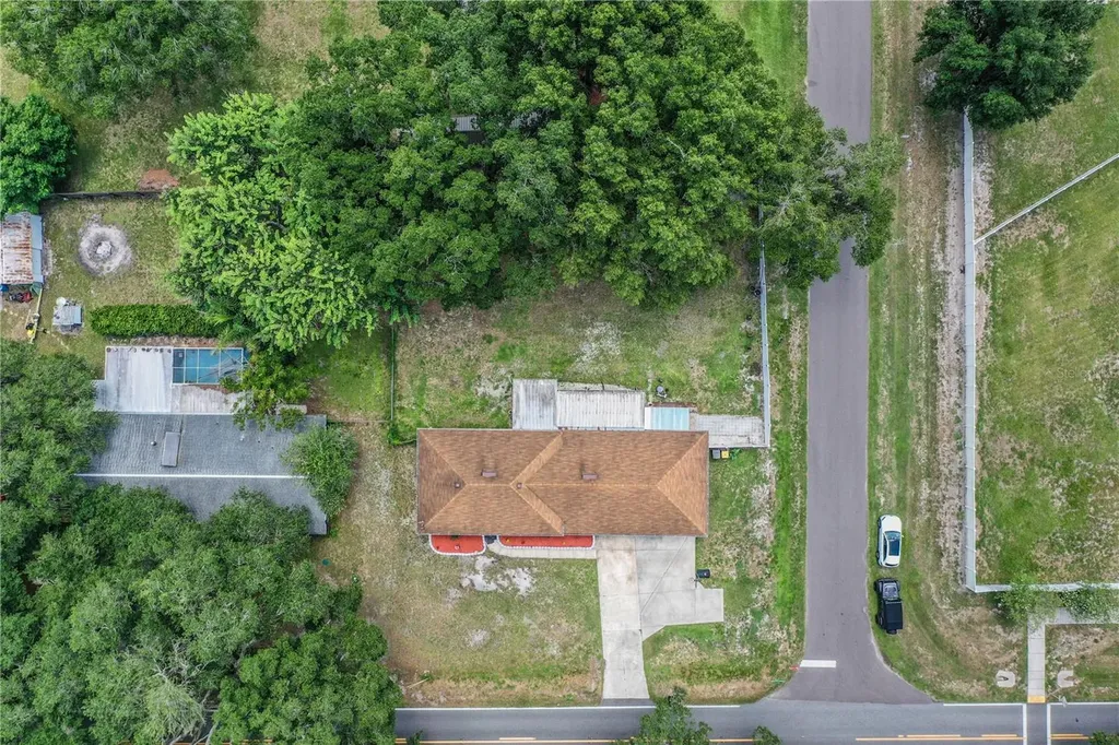 8505 N Campbell Road Lakeland FL 33810