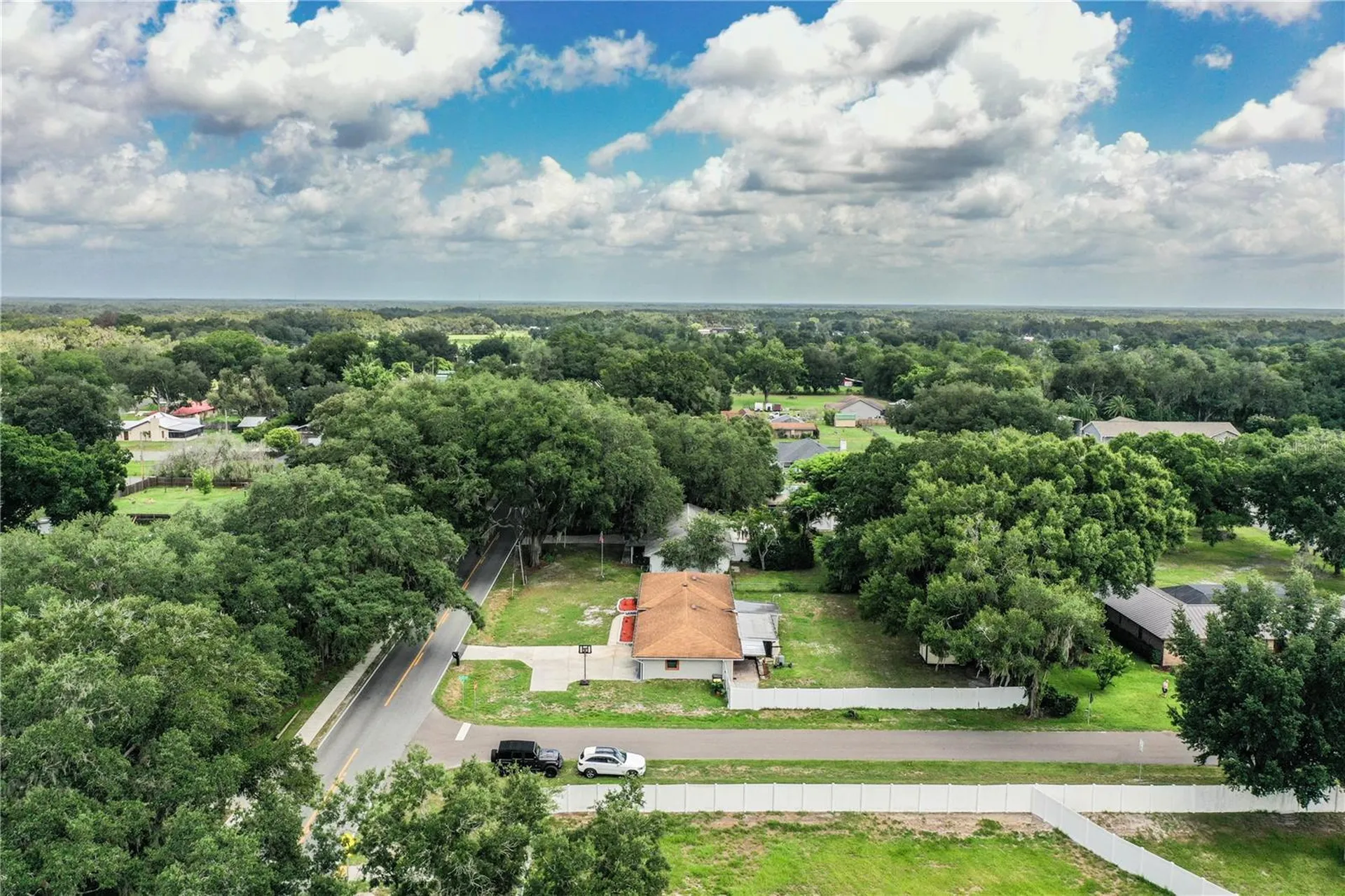 8505 N Campbell Road Lakeland FL 33810