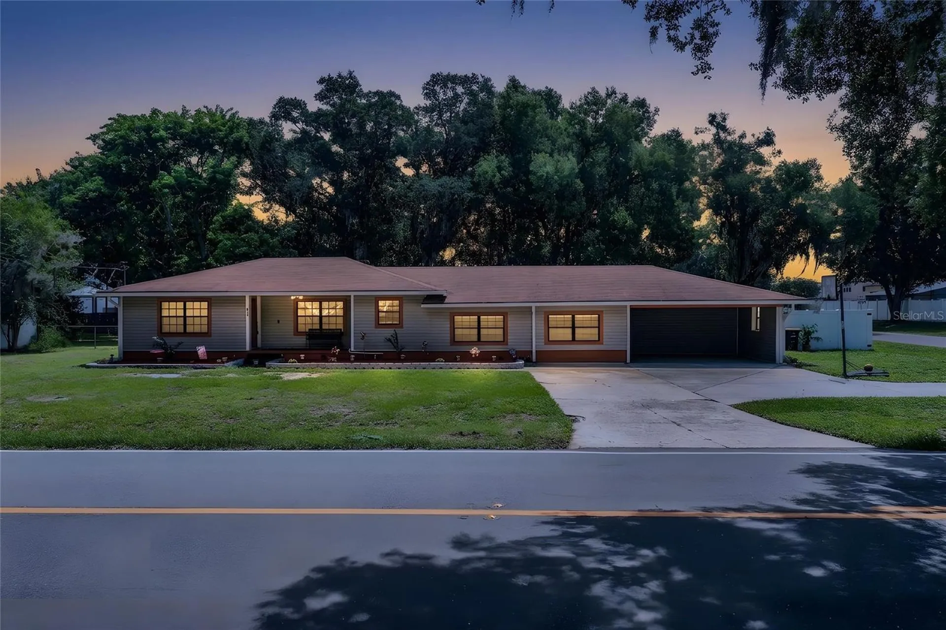8505 N Campbell Road Lakeland FL 33810