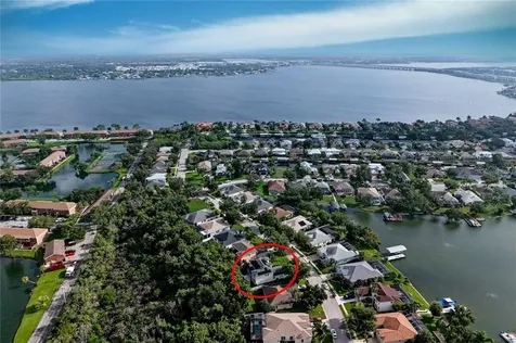 228 36th Street NE Bradenton FL 34208