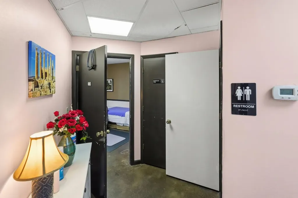 1515 Tamiami Trail S Venice FL 34285